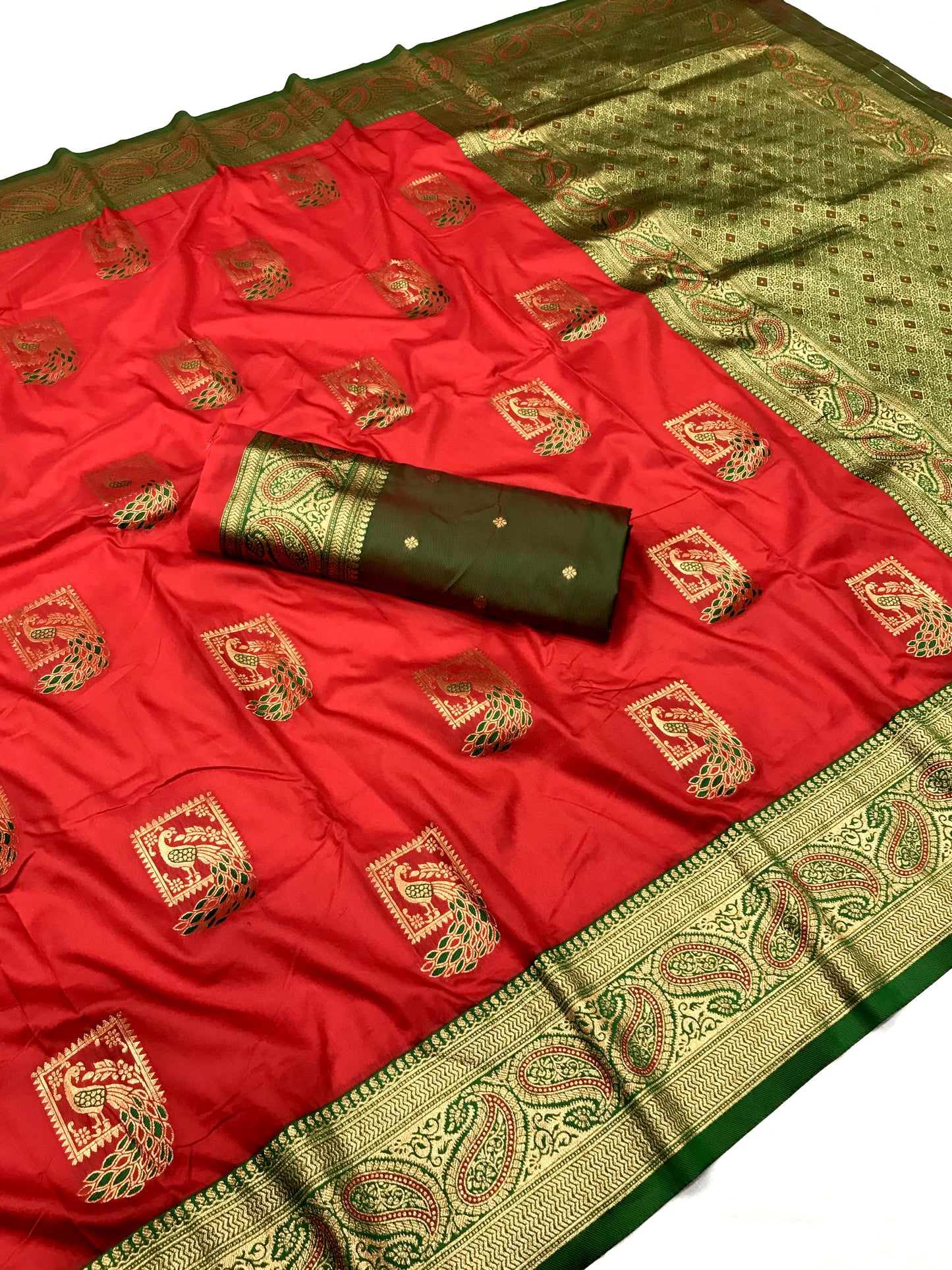 Red color banarasi silk saree with blouse online 
