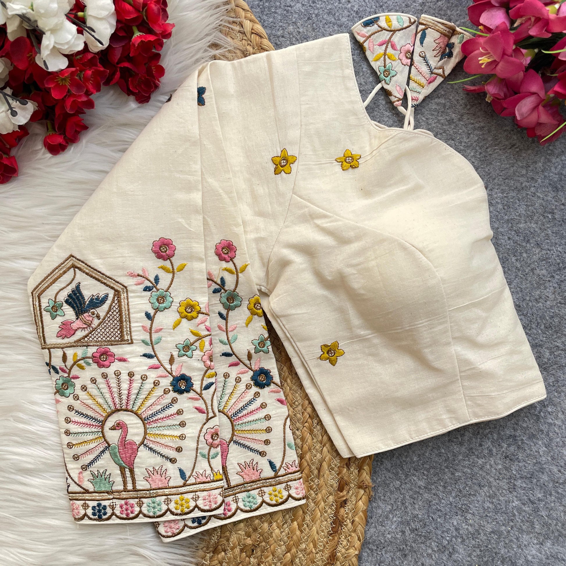 White color khadi cotton sarees blouse price