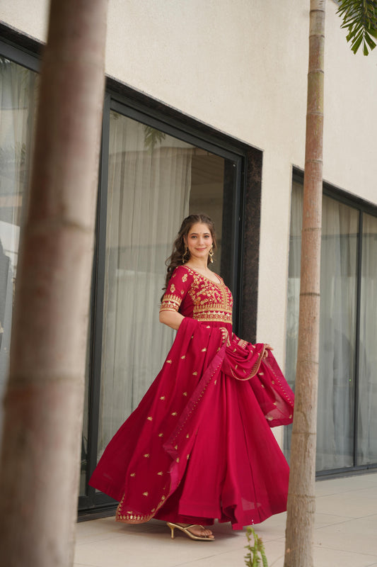 Pink color faux blooming gown with dupatta price