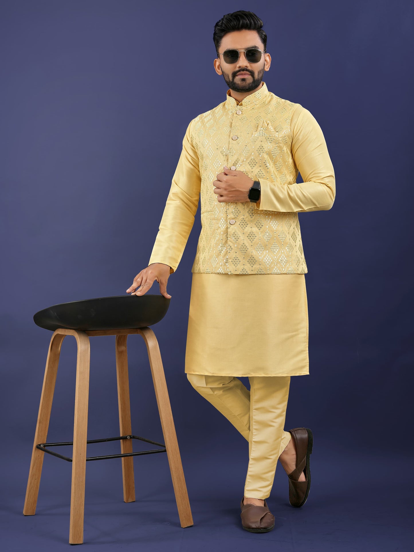 Yellow color premium silk kurta with online
