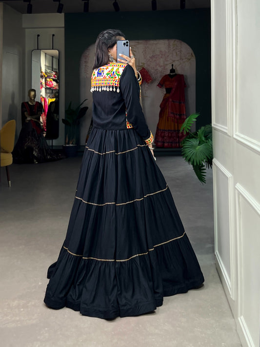 Gamthi work chaniya choli
