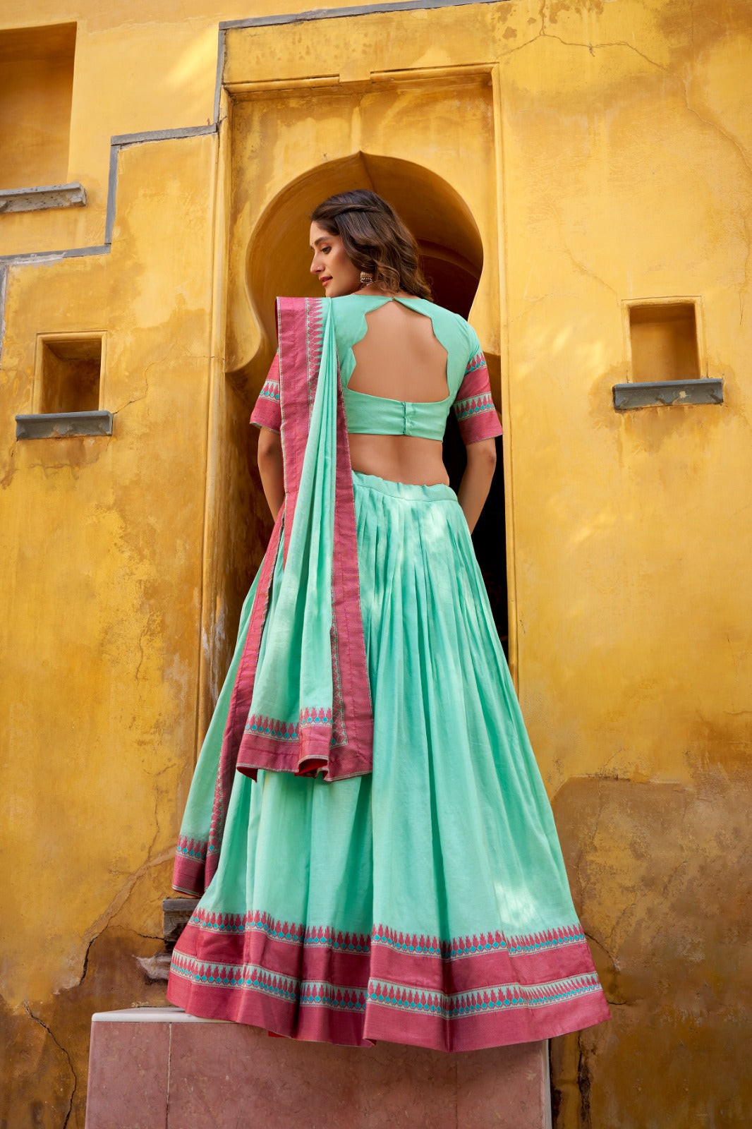 Lehenga choli for wedding guest online