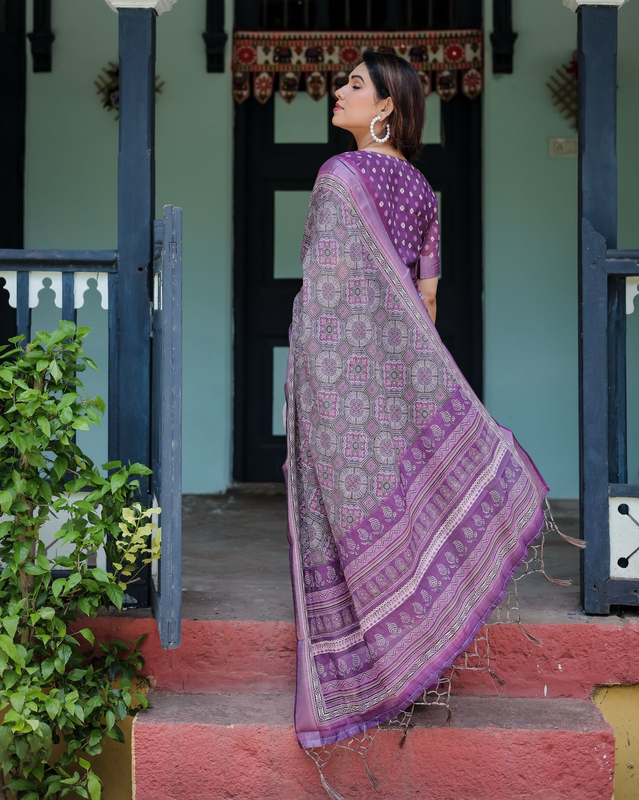 Purple color linen printed saree with blouse online