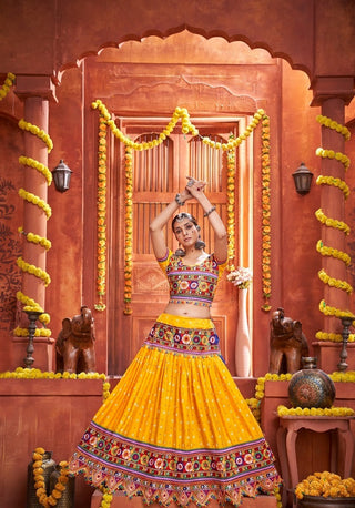 Yellow lehenga combination