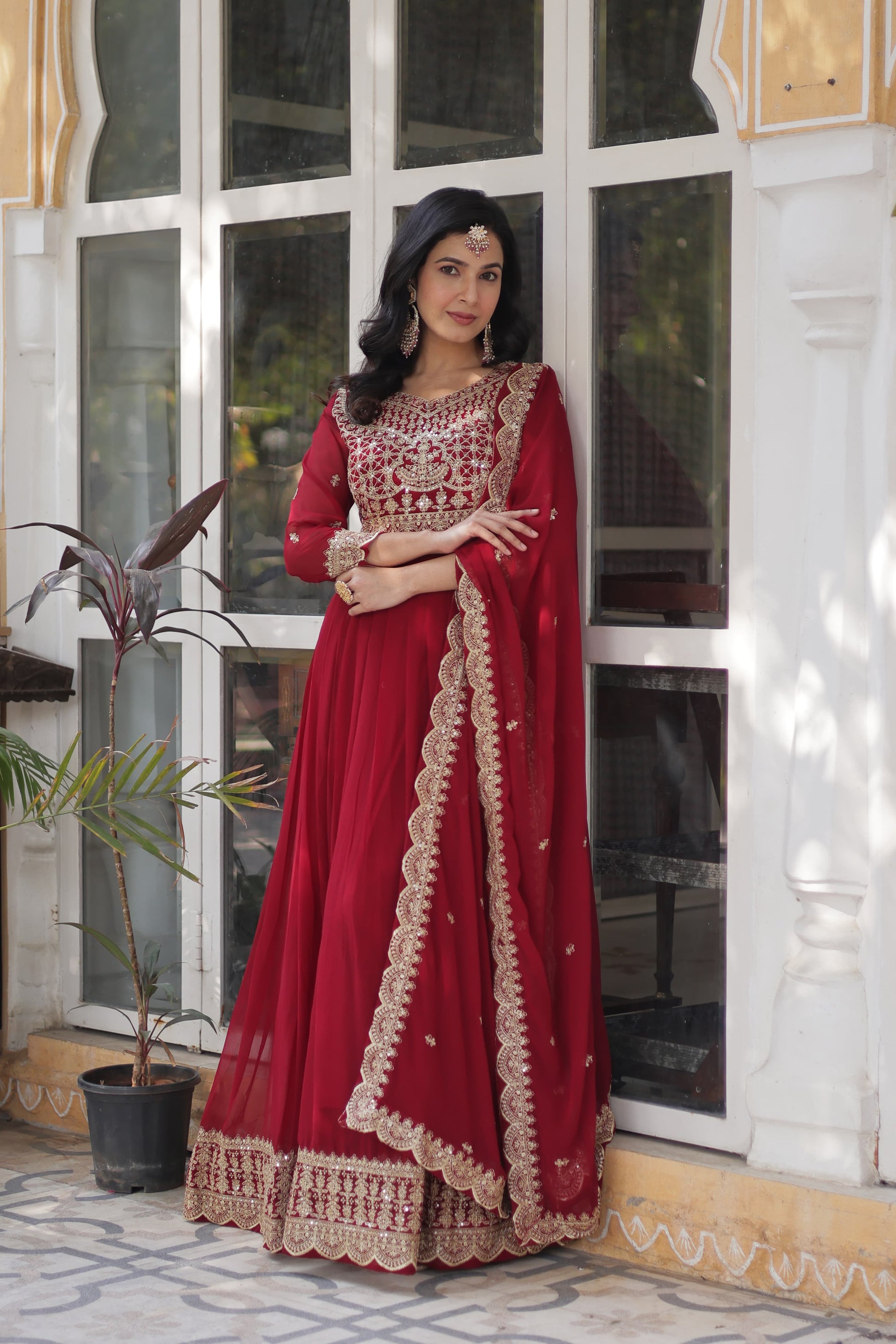 Ready To Wear Red Color Faux Blooming Anarkali Gown For Women M / Red Ready To Wear Red Color Faux Blooming Anarkali Gown For Women M / Red
