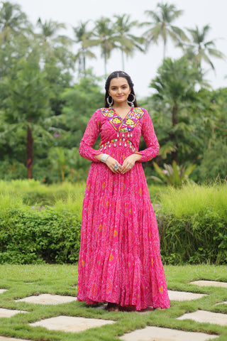 Modern Navratri outfits
