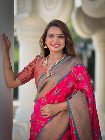 Pink color banarasi silk saree online
