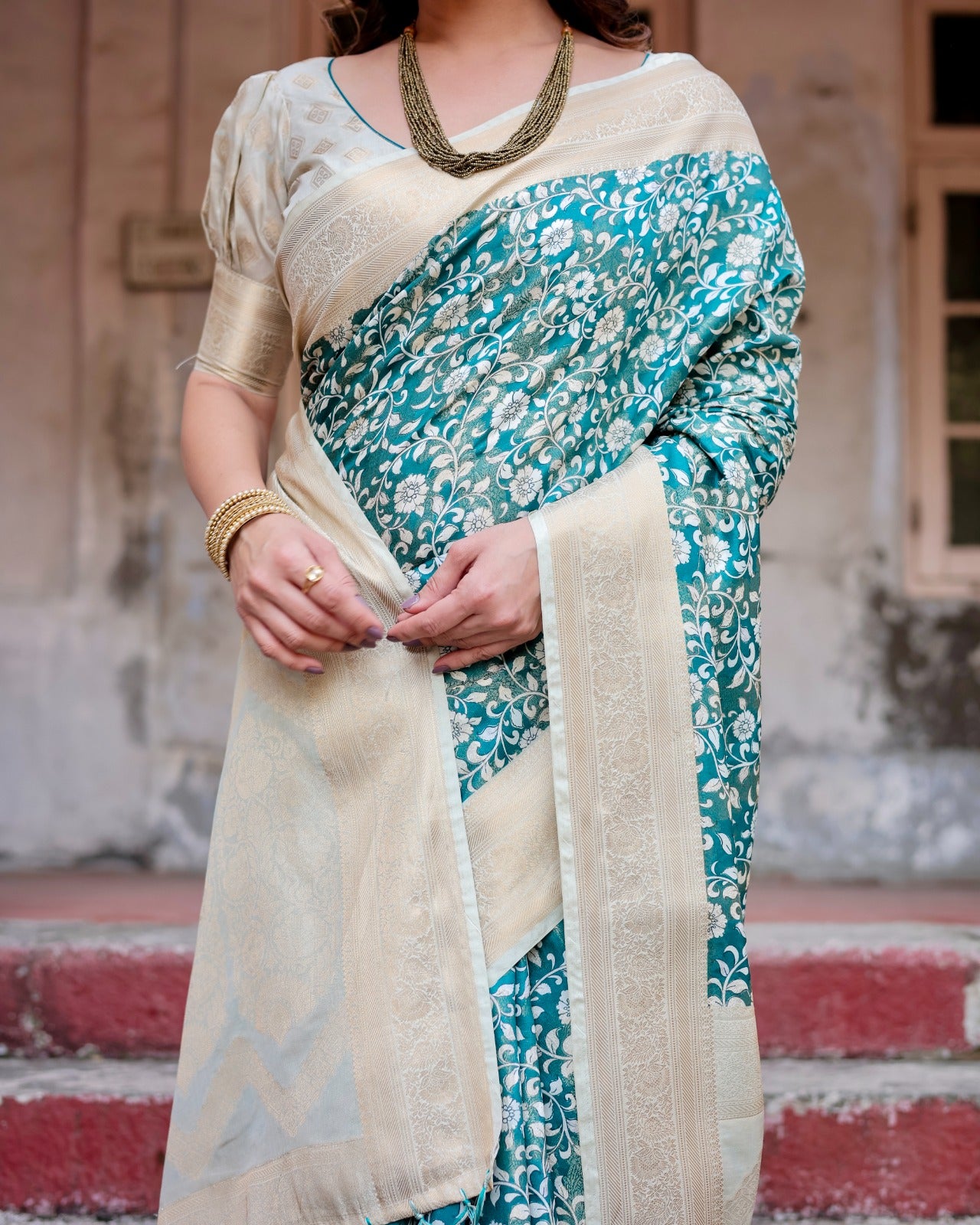 Teal green color linen printed saree with blouse online