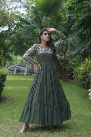 Faux Blooming mehendi Gown