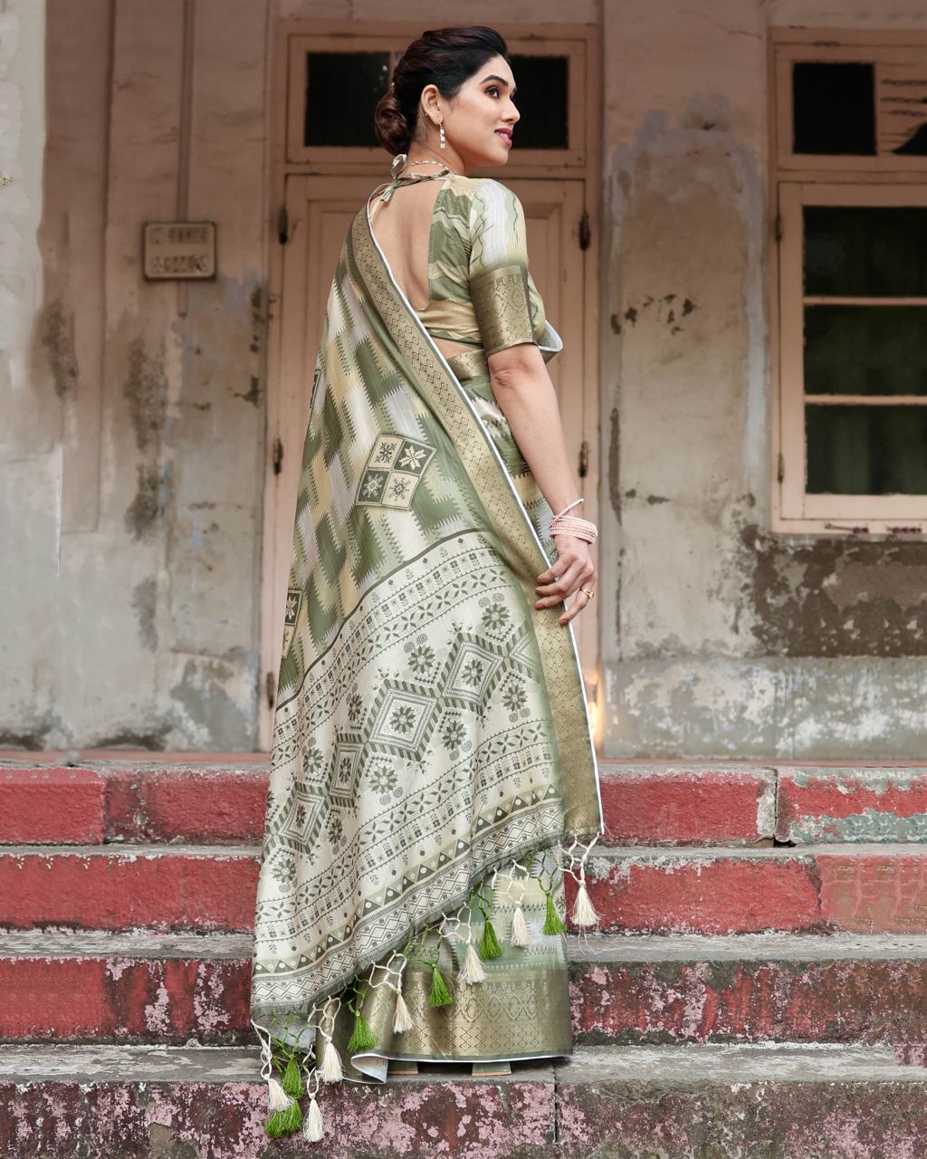Mehndi colour Saree Party Wear