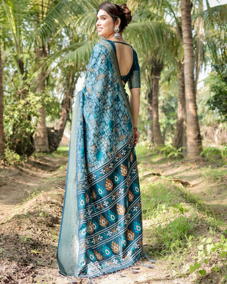 Rama color Saree