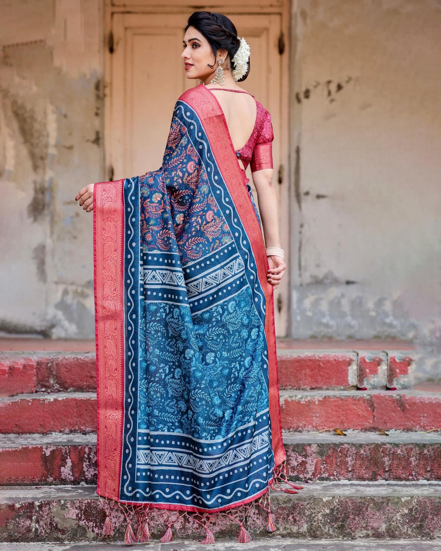 Saree lac border Color Blouse