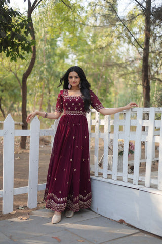 Maxi faux blooming maroon gown