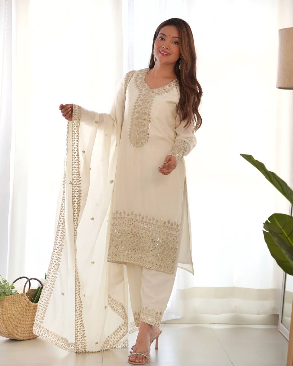 White color chinon silk salwar suit with dupatta images