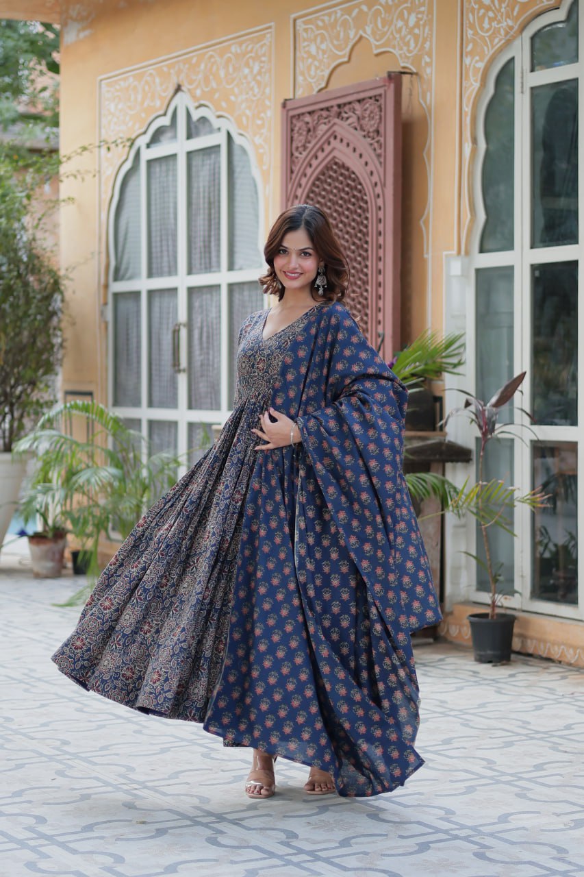 Blue color cotton salwar kameez with dupatta online
