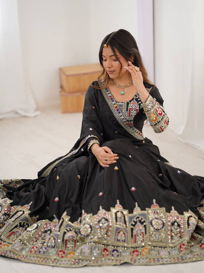 Black natural crep silk lehenga choli with dupatta online