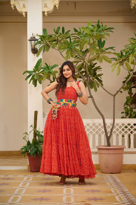 Maxi red color georgette gown
