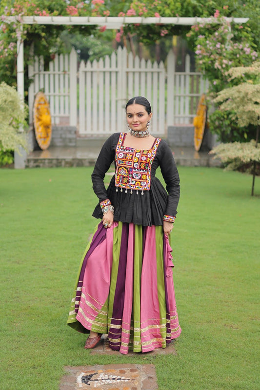 Navratri wear women lehenga with top online

