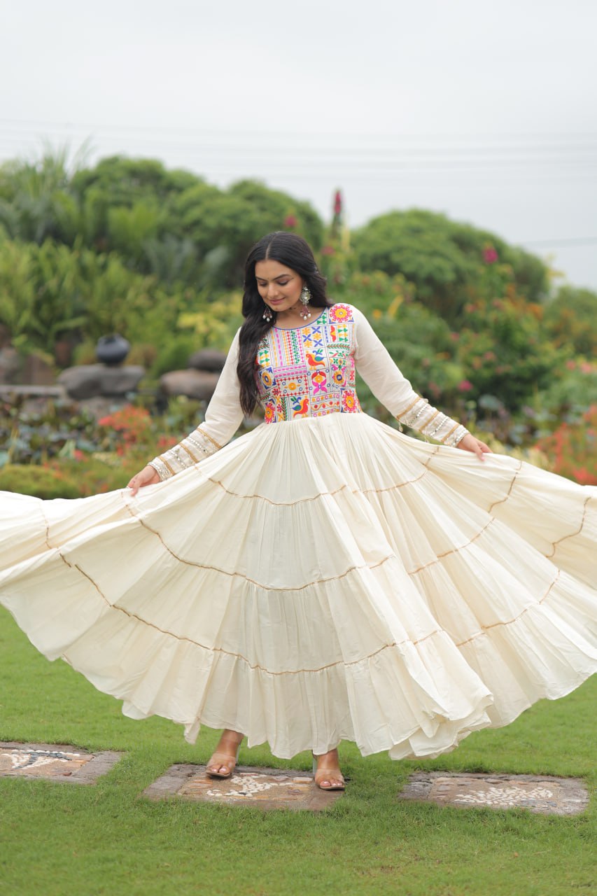 Stylish garba wear gown price