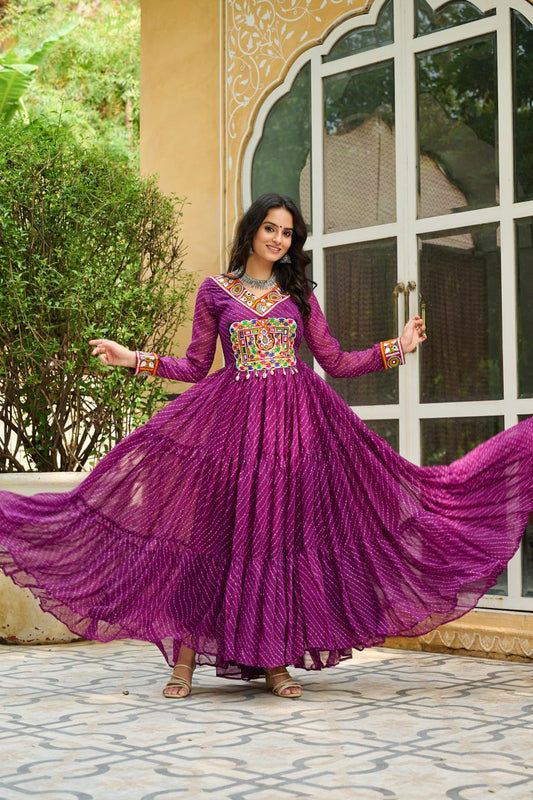 Women wine dress for navratri
