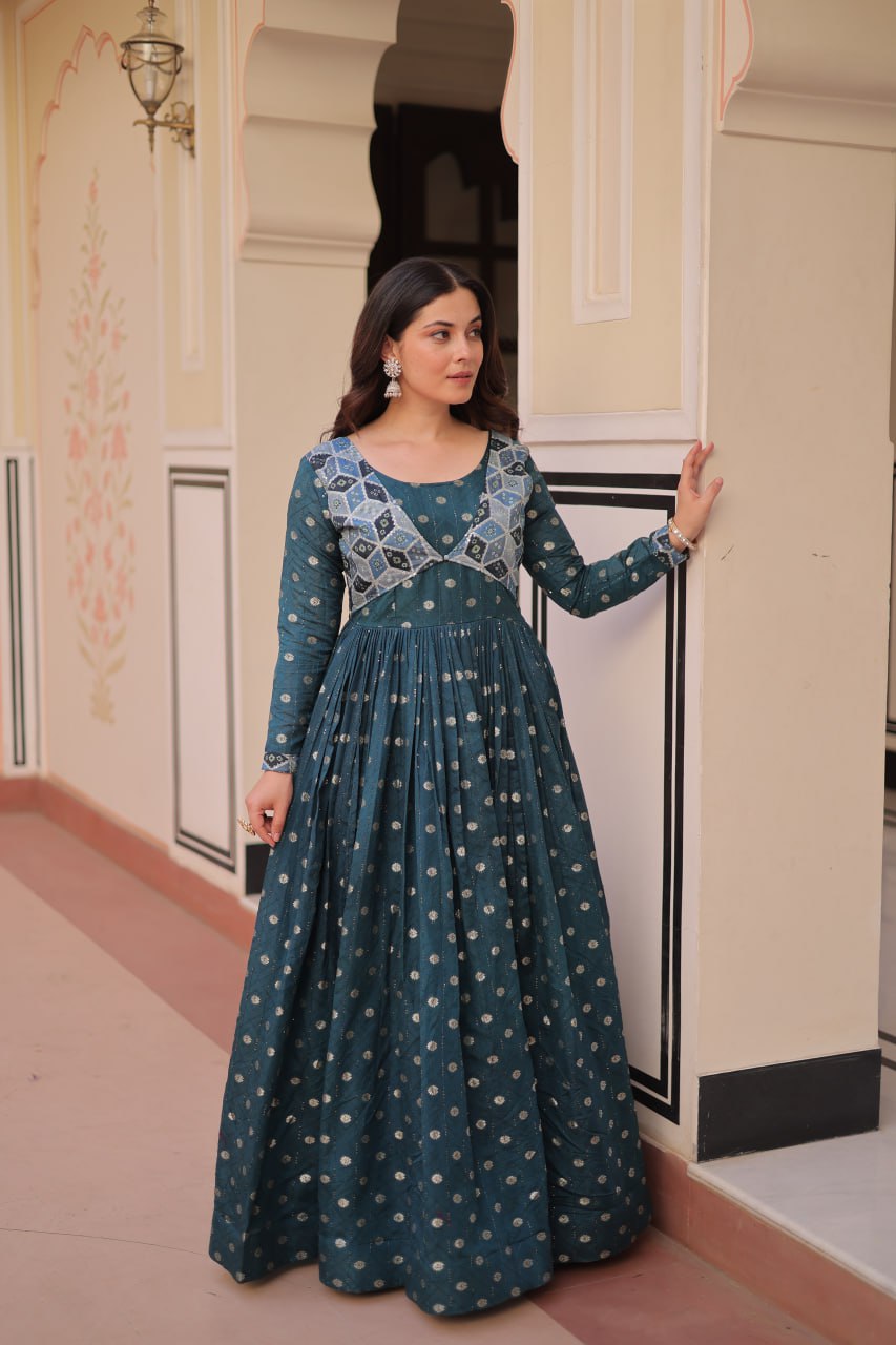 Stylish designer gown for festive USA