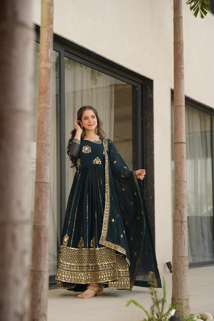 Wedding wear rama gown in online