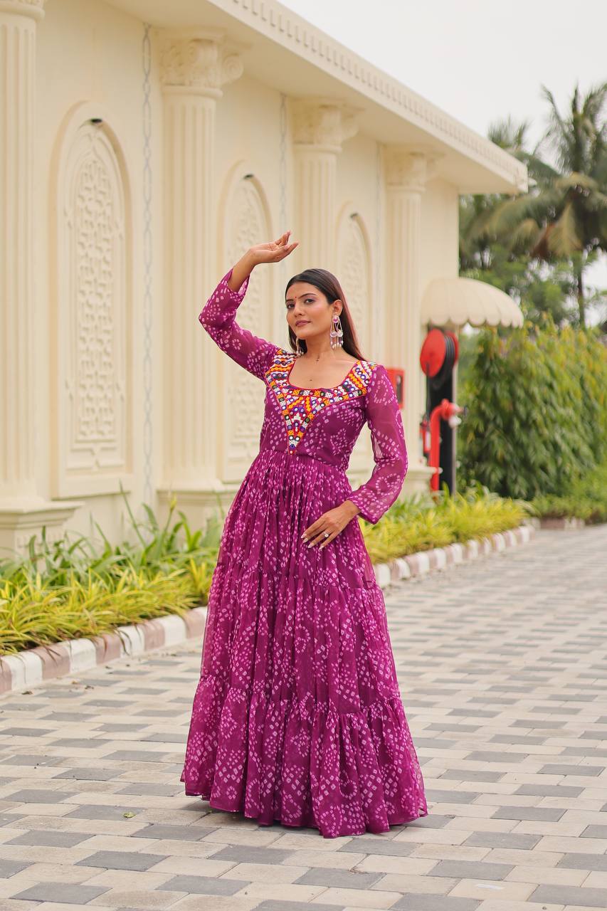 Pink color gamthi work gown with online