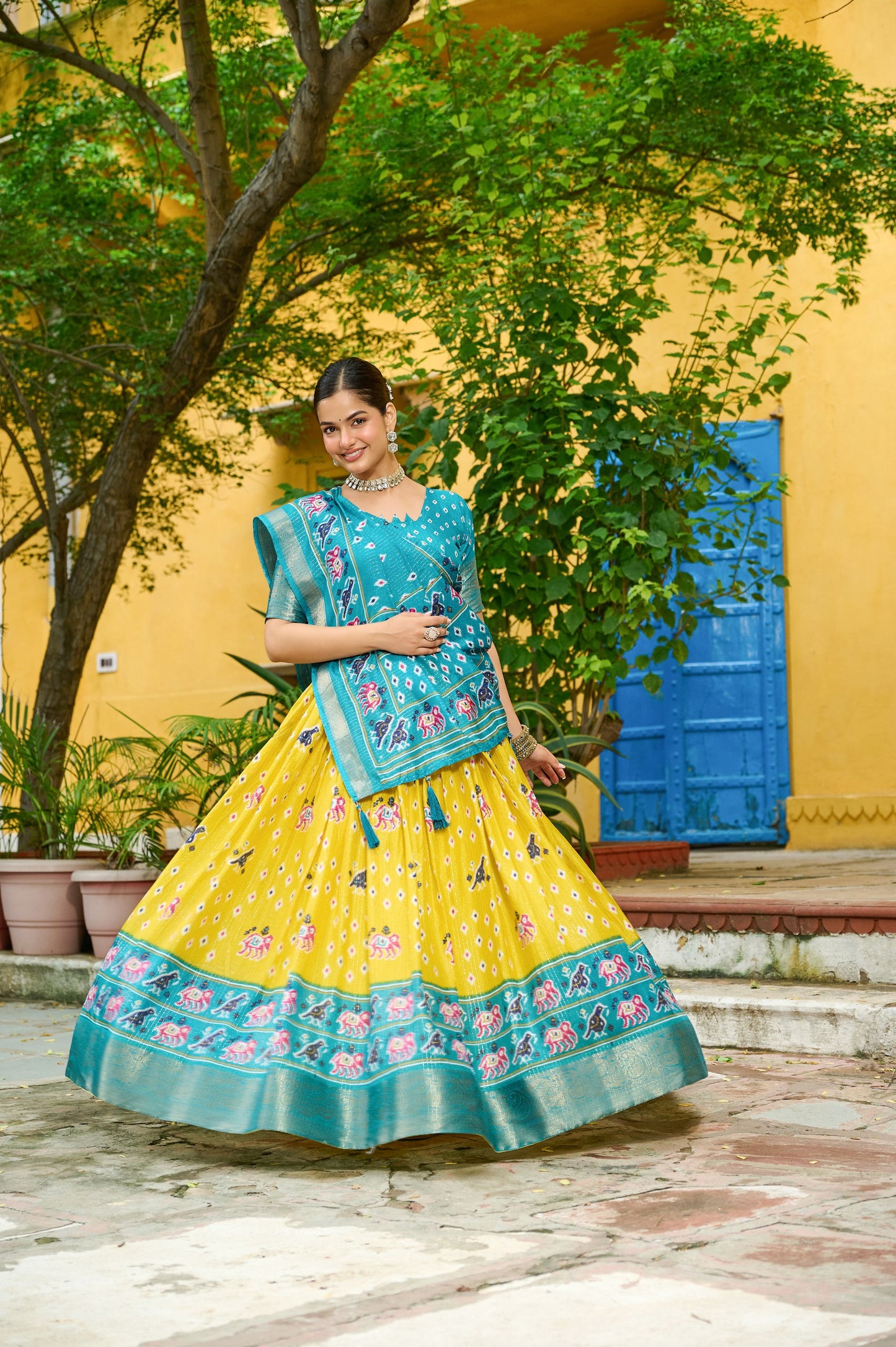 Wedding wear yellow lehenga 