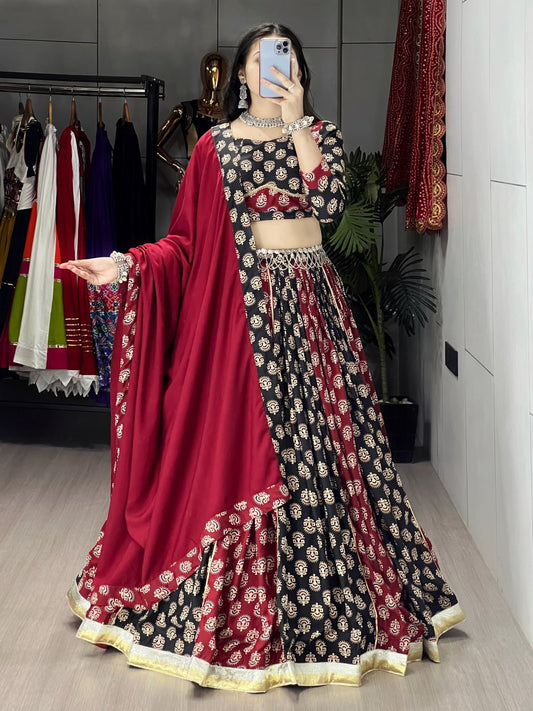 Gujarati Chaniya Choli Navratri
