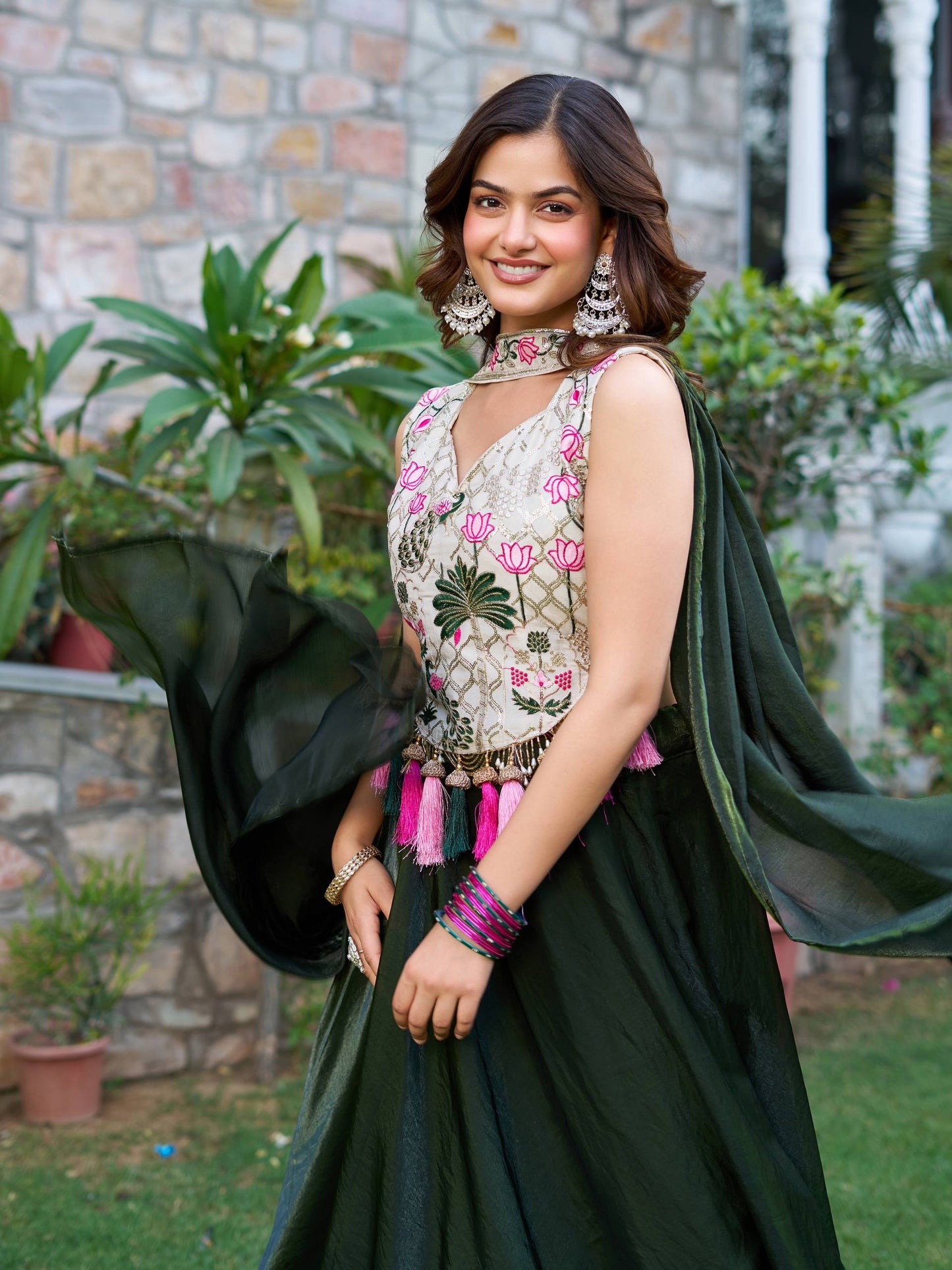 Women green lehenga choli in online