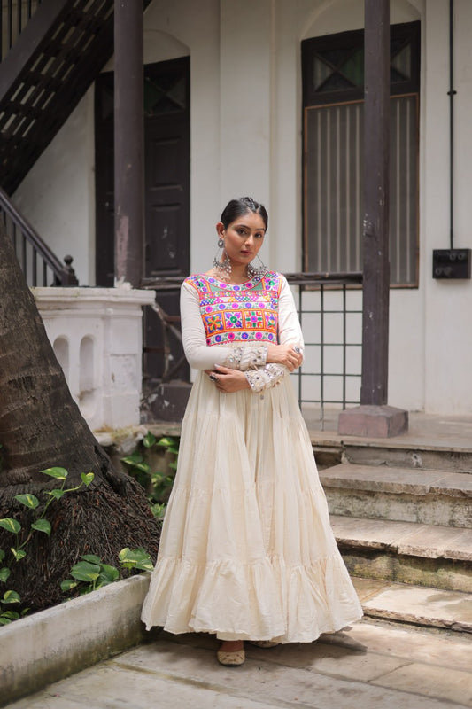 White kora cotton gown for women