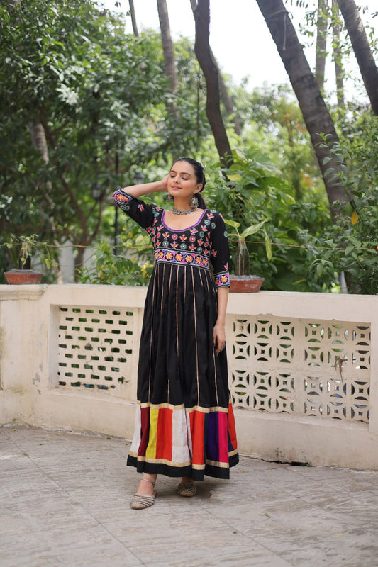 Black color roman gown for women 