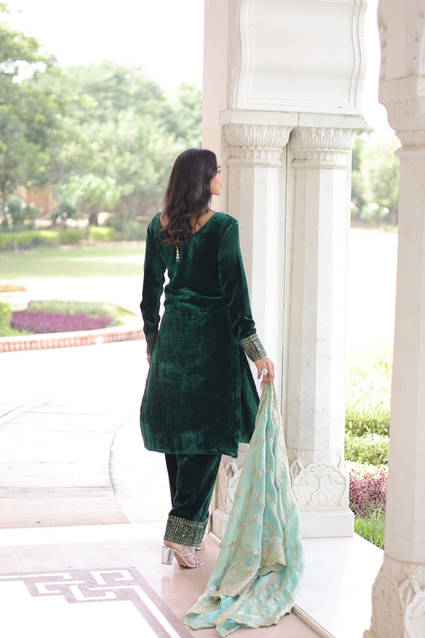 Green Ready to Wear Velvet Salwar Suits for Wedding